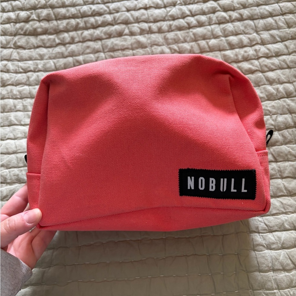 Nobull Toiletry bag